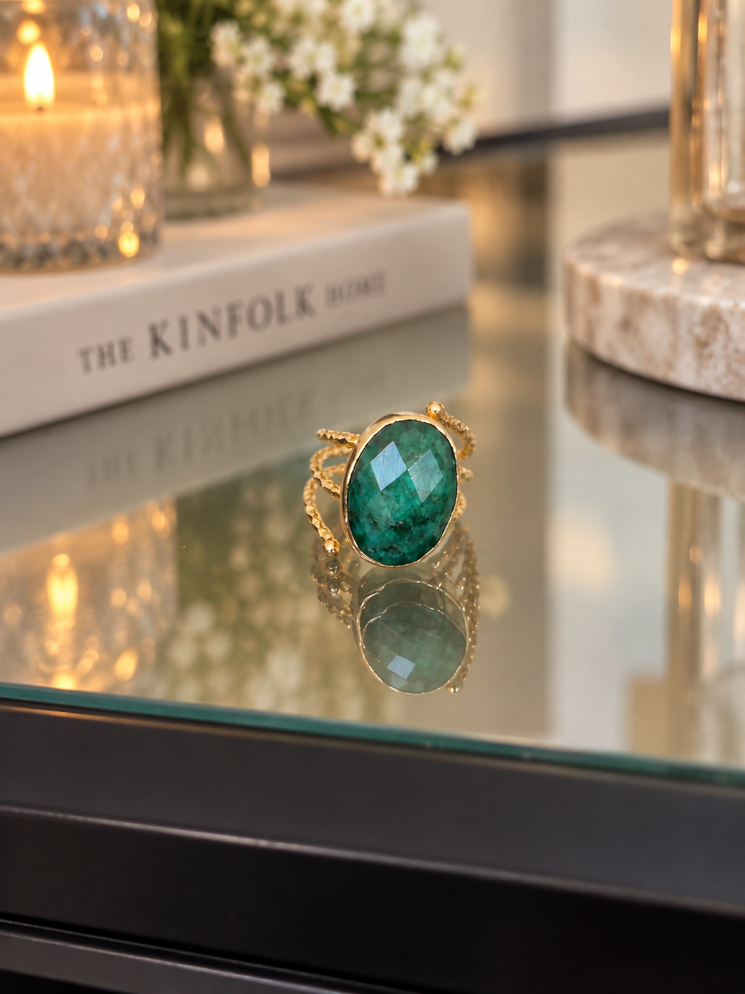 Zivèra Smaragd Ring — 18K Goldplated | The Atelier