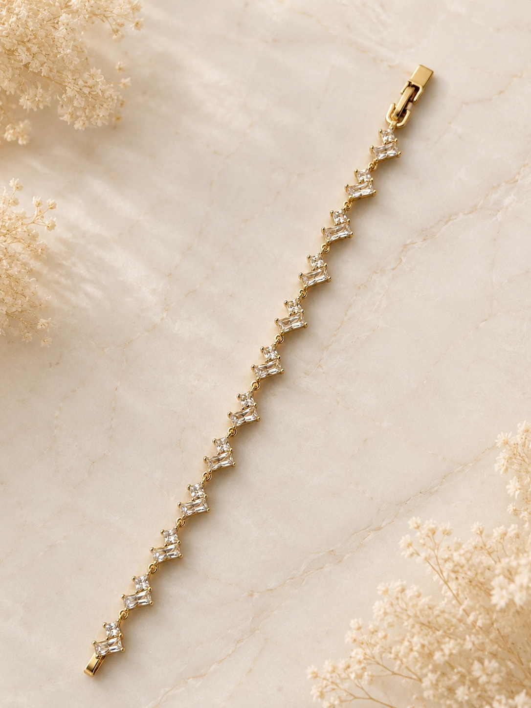 Zivèra Baguette Zigzag Armband | 14K Goldplated