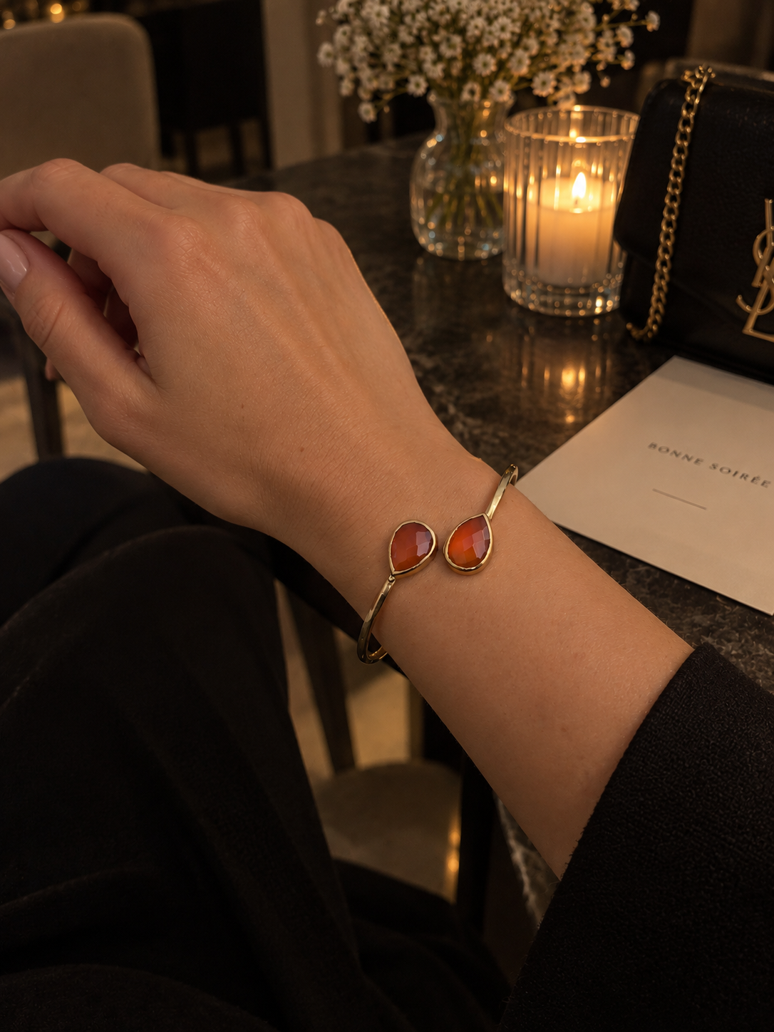 Zivèra Carneool Bangle — 18K Goldplated | The Atelier