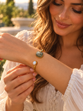 Zivèra Labradoriet & İnci Cuff — 18K Goldplated | Handgemaakt