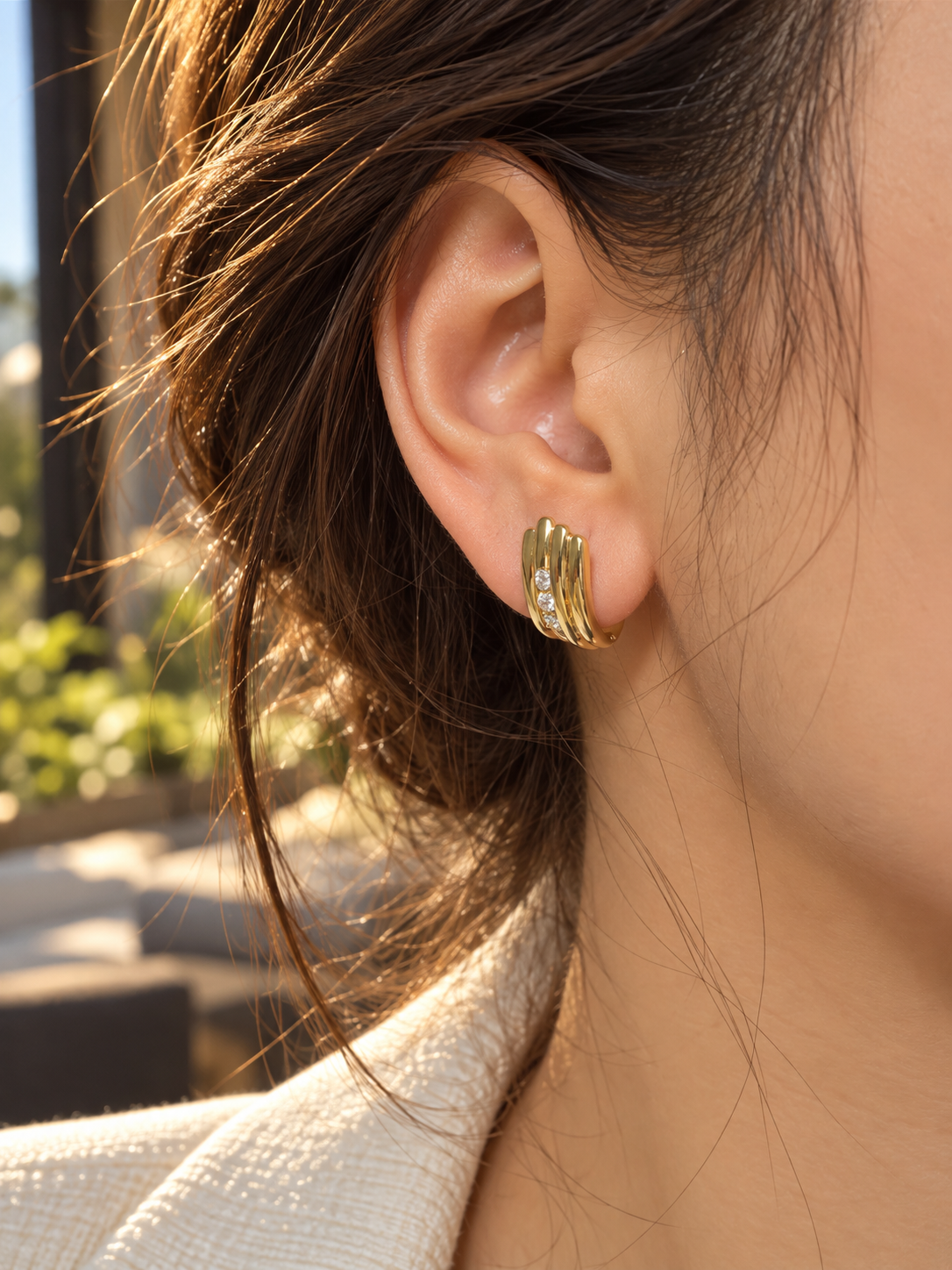 Zivèra Ridge Oorbellen — 14K Goldplated
