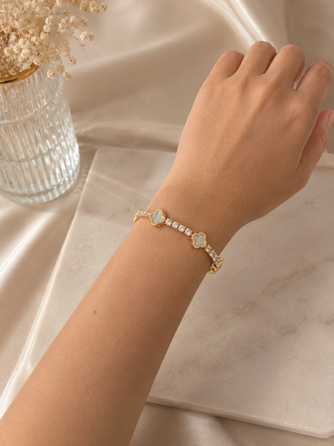 Zivèra Gouden Armband | 14K Goldplated met Steentjes